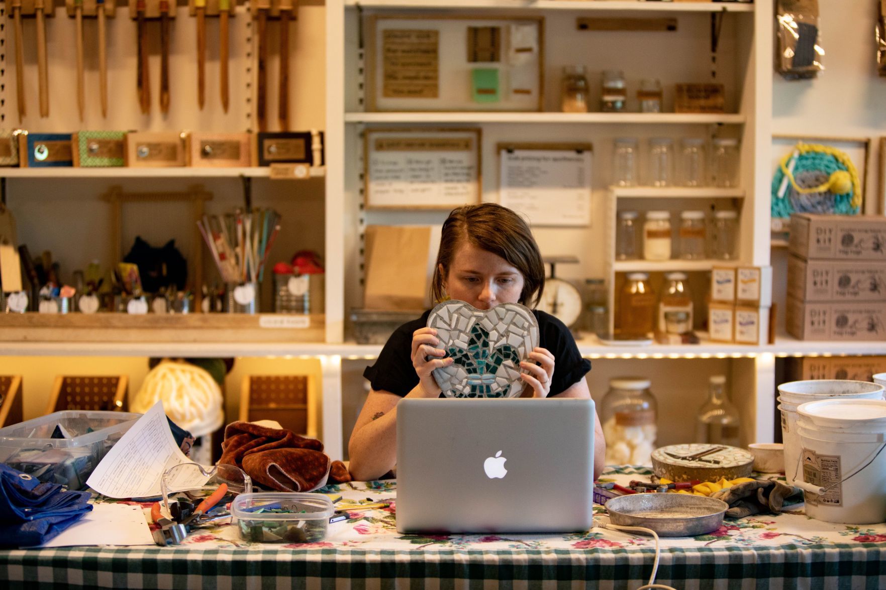 Online art classes help keep community connected during coronavirus